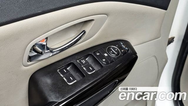 Kia The / новый New Carnival VIP, 2019 18