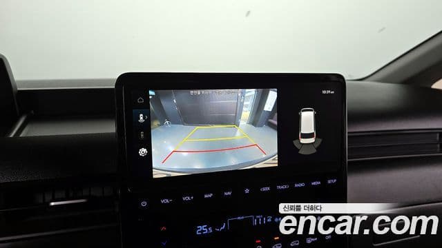 Hyundai Staria Modern, 2023 15