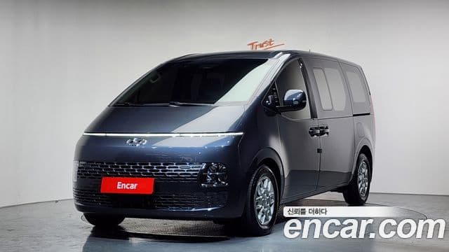 Hyundai Staria Modern, 2024 1