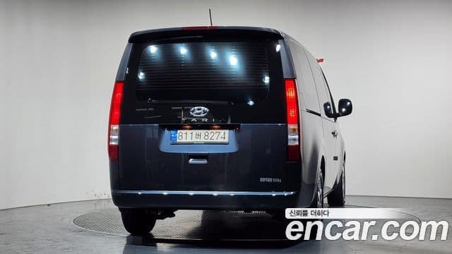 Hyundai Staria Modern, 2024 4