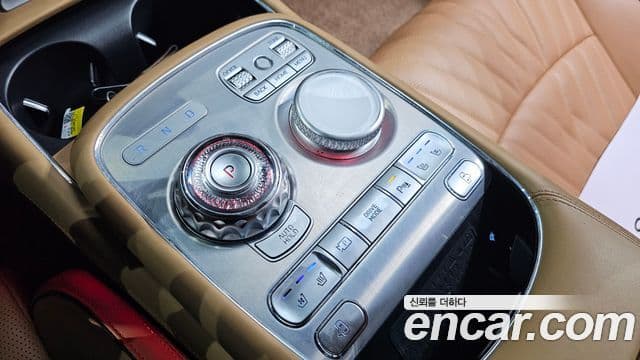 Genesis G90 (RS4) бензин 3.5 турбо AWD, 2022 9