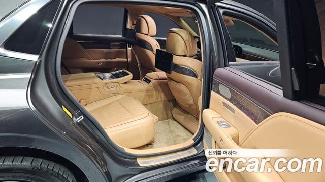 Genesis G90 (RS4) бензин 3.5 турбо AWD, 2022 11