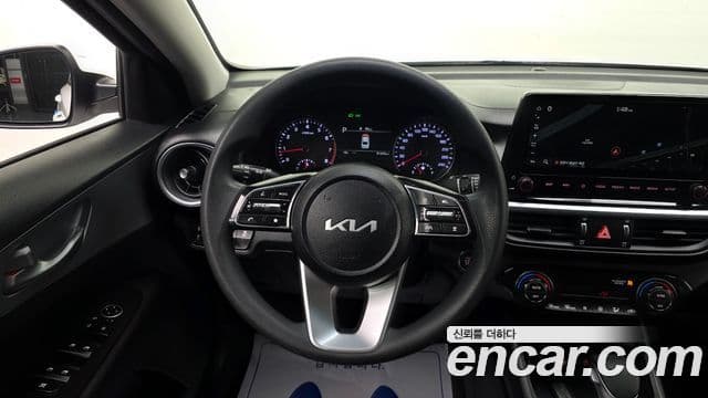 Kia The / новый New K3 2세대 Trendy, 2022 16