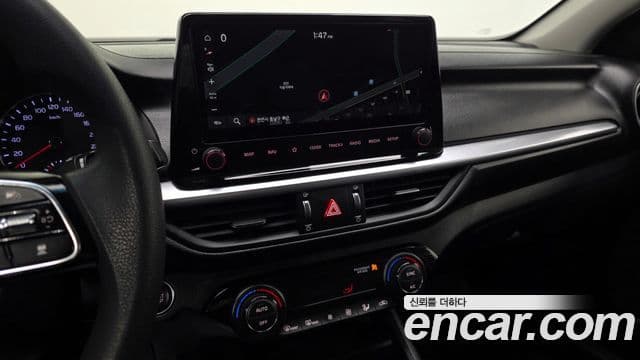 Kia The / новый New K3 2세대 Trendy, 2022 18