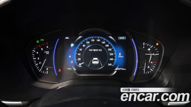 Hyundai Santa Fe TM Inspiration, 2019 8