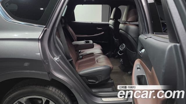 Hyundai Santa Fe TM Inspiration, 2019 12