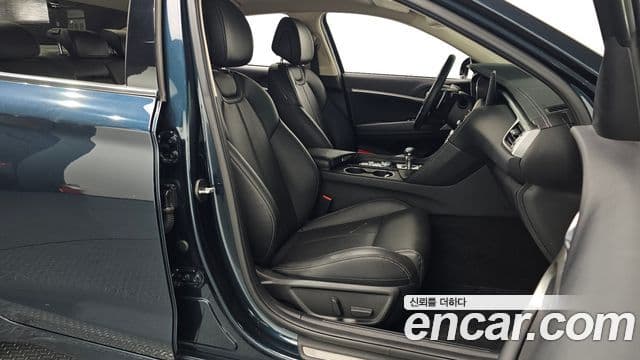 Genesis The / новый New G70, 2022 10