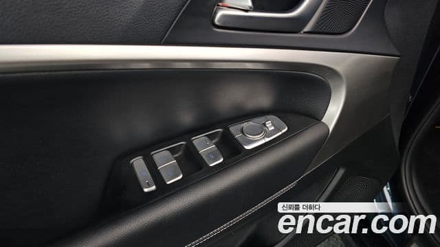 Genesis The / новый New G70, 2022 17