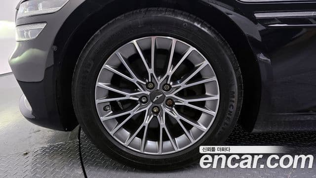Genesis G80 (RG3) бензин 2.5 турбо 2WD, 2021 все фото