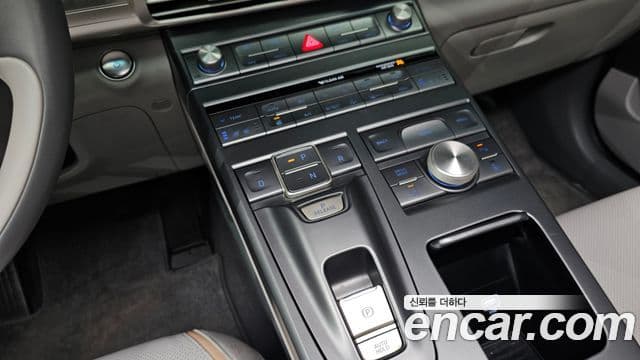 Hyundai NEXO Premium, 2021 9