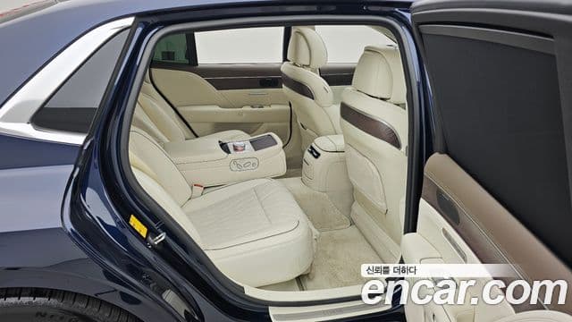 Genesis G90 (RS4) бензин 3.5 турбо AWD, 2023 12