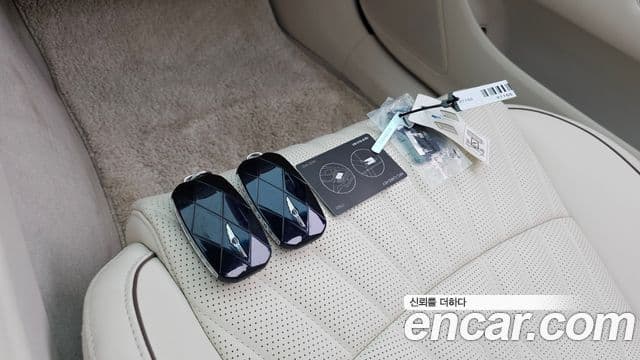 Genesis G90 (RS4) бензин 3.5 турбо AWD, 2023 18