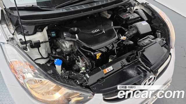 Hyundai Avante MD M16 GDI top, 2012 6