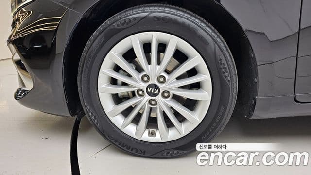 Kia K7 Premier 3.0 LPI Standard(арендный автомобиль), 2020 все фото