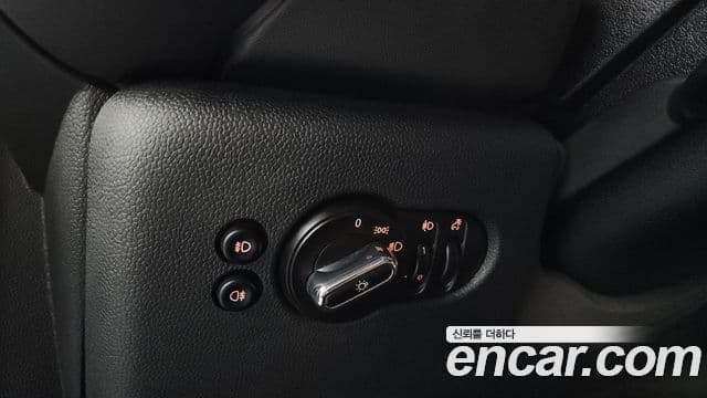 Mini Cooper 3세대, 2015 14