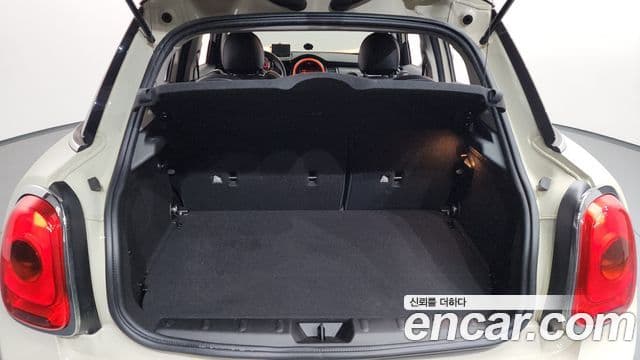 Mini Cooper 3세대, 2015 20