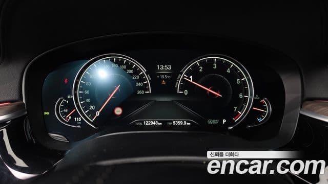 BMW 5시리즈 (G30) 530i xDrive M Sport Plus, 2017 8