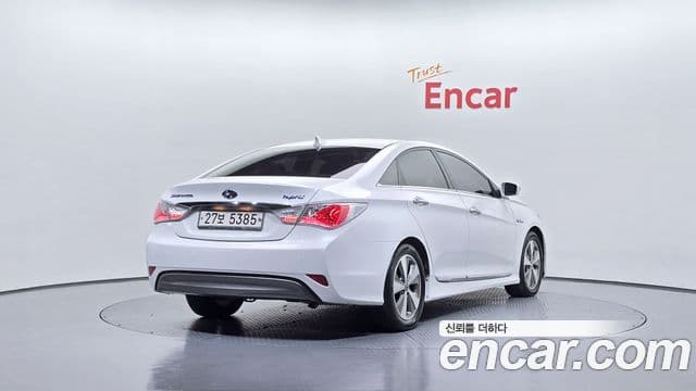 Hyundai Sonata гибрид Royal, 2012 2