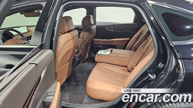 Genesis G80 (RG3) бензин 2.5 турбо AWD, 2022 11