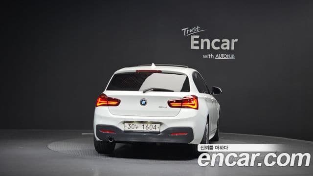 BMW 1시리즈 (F20) 118d M Sport Shadow 5도어, 2018 4