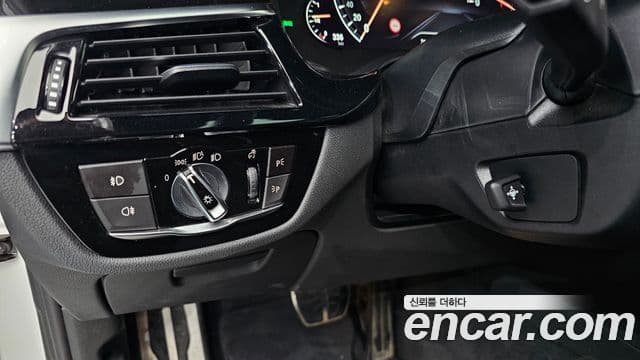 BMW 5시리즈 (G30) 540i xDrive M Sport Plus, 2019 14