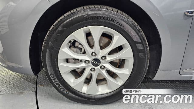 Kia K8 Trendy(таксомоторный тип), 2022 все фото