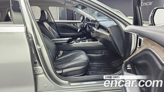 Kia K8 Trendy(таксомоторный тип), 2022 11