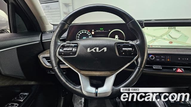 Kia K8 Trendy(таксомоторный тип), 2022 13