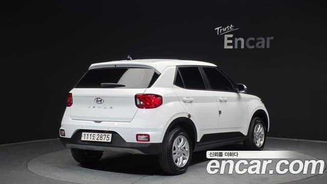 Hyundai Venue Premium, 2023 2