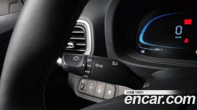 Hyundai Venue Premium, 2023 15