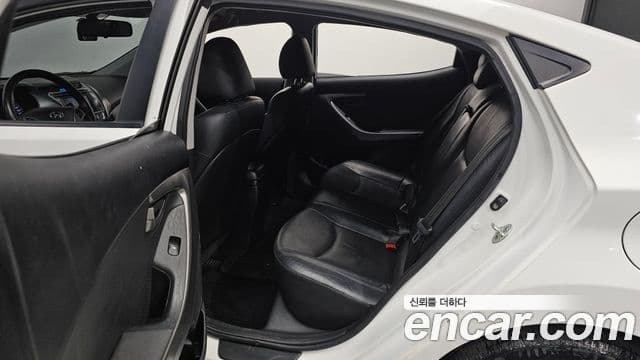 Hyundai Avante MD Luxury, 2011 11