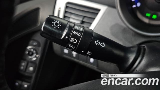 Hyundai Avante MD Luxury, 2011 16