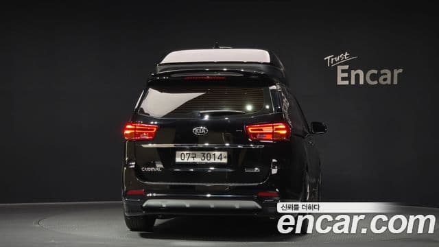 Kia The / новый New Carnival Noblesse Special, 2019 4