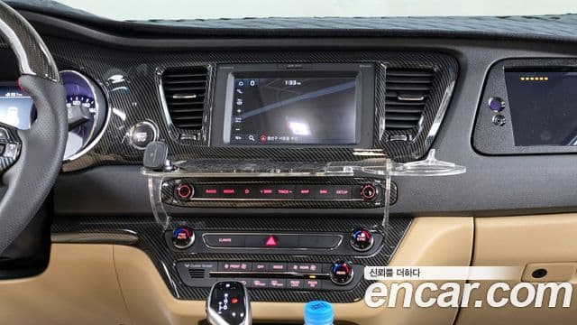 Kia The / новый New Carnival Noblesse Special, 2019 14