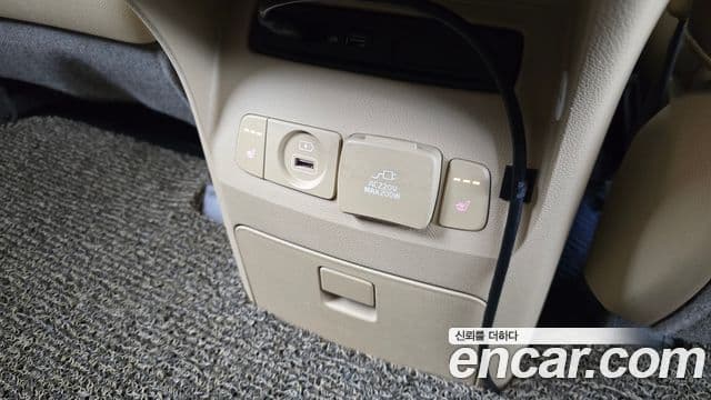 Kia The / новый New Carnival Noblesse Special, 2019 18