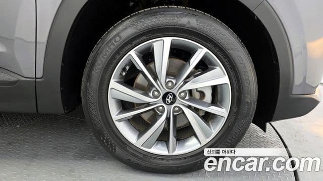 Hyundai Santa Fe TM Exclusive, 2019 все фото