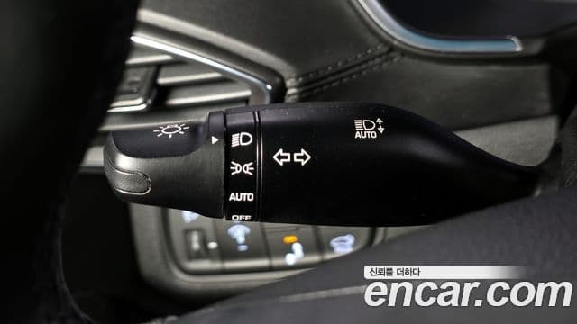 Hyundai Santa Fe TM Exclusive, 2019 16