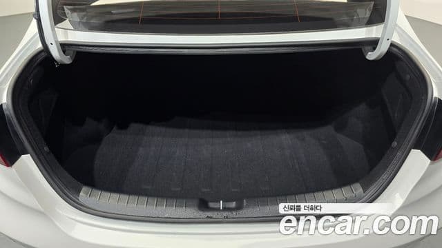 Kia The / новый New K3 2세대 Prestige, 2023 20