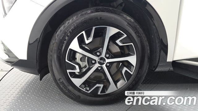 Kia Sportage 5세대 гибрид Signature 2WD, 2022 все фото