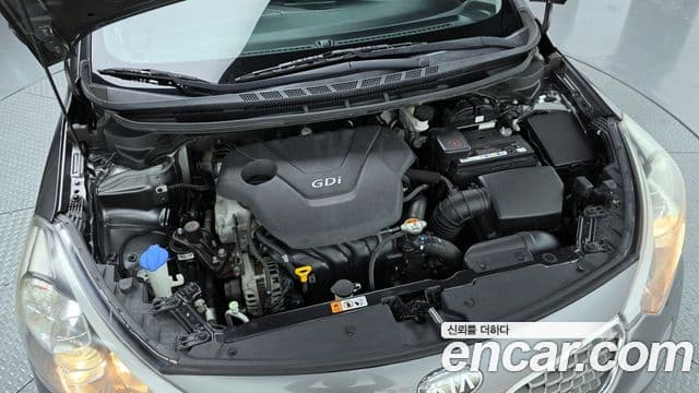 Kia K3 Trendy, 2013 6