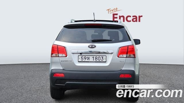 Kia Sorento R Premium, 2011 4