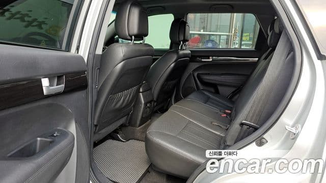 Kia Sorento R Premium, 2011 10