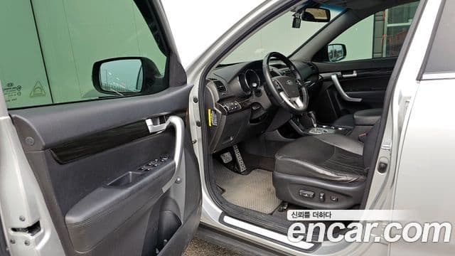Kia Sorento R Premium, 2011 11