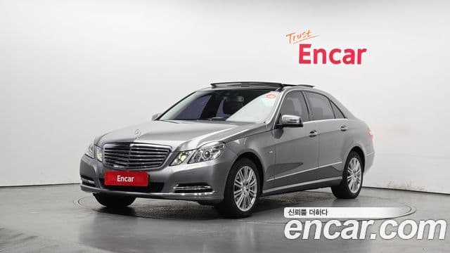 Mercedes-Benz E-класс W212 E300 Elegance, 2012 1