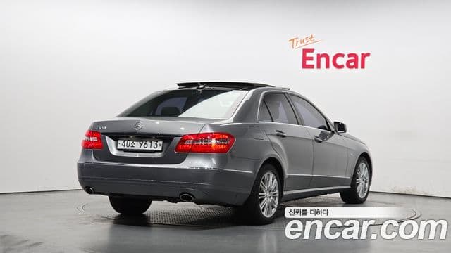 Mercedes-Benz E-класс W212 E300 Elegance, 2012 2