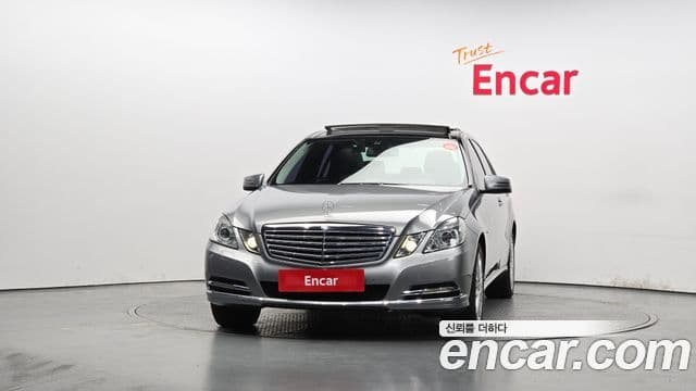 Mercedes-Benz E-класс W212 E300 Elegance, 2012 3
