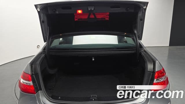 Mercedes-Benz E-класс W212 E300 Elegance, 2012 20