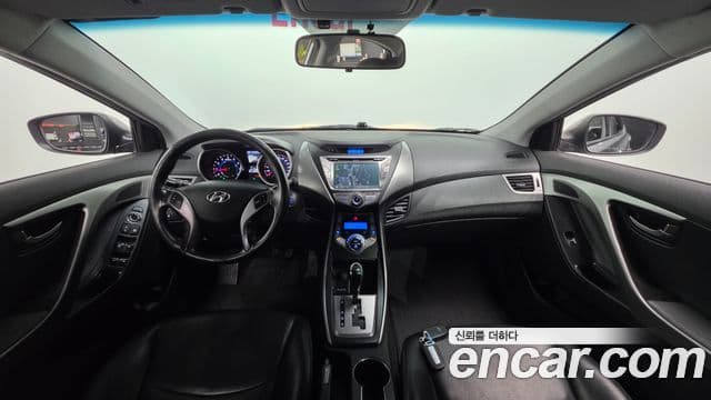 Hyundai Avante MD M16 GDI Avenue, 2014 7