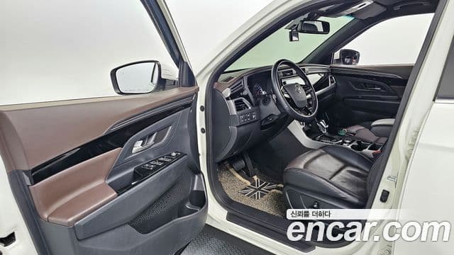 KG모빌리티(SsangYong) Beautiful Korando Plus, 2020 10