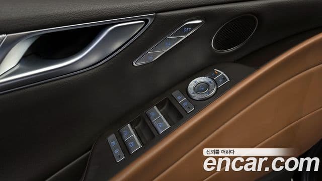 Genesis G80 (RG3) бензин 2.5 турбо AWD, 2021 12